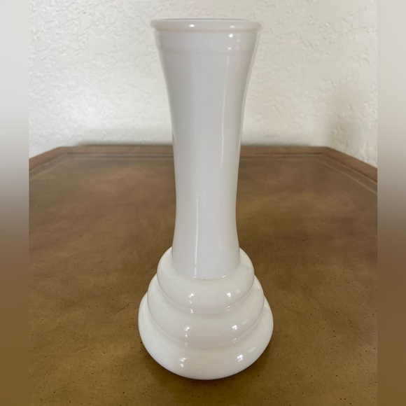 Randall Milk Glass Beehive Bud Vase 5.78" Tall Vintage - Picture 2 of 7